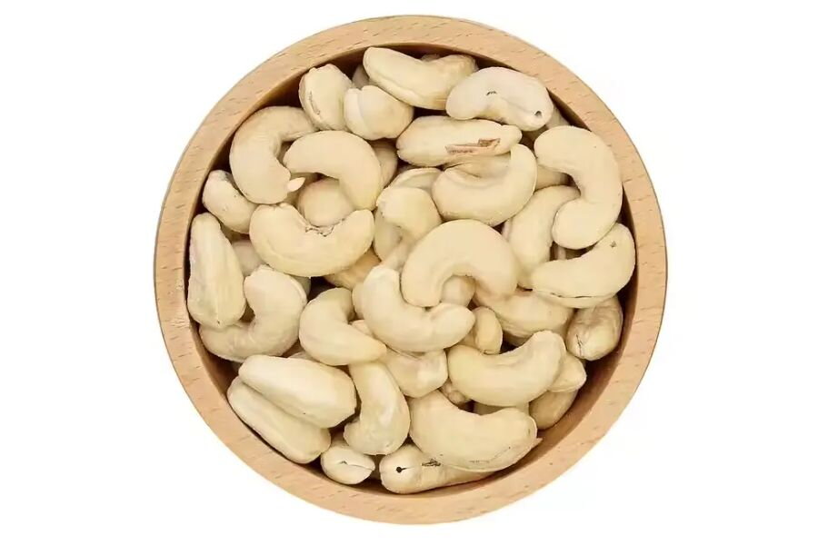 What Is Fresh Cashew Nut? Why Is It Popular with Many People Around the World?